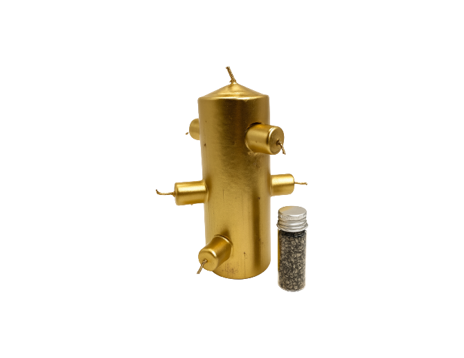 Ritual de Abundancia con Vela Dorada de 7 Mechas y Pirita